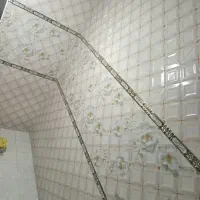 کاشی کاری و تخریب