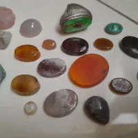 نگین وسنگ انگشتر