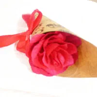 گل کاغذی|گل مصنوعی|تهران, خواجه نظام الملک|دیوار