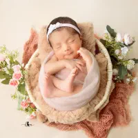 اتلیه عکاسی نوزاد و بارداری