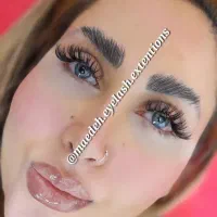 اکستنشن مژه، لیفت ابرو، رایگان و هزینه مواد، محدود