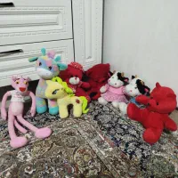 تعدادی عروسک