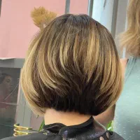 میکاپ عروس آرایشدائم کوتاهی شنیون ناخن رنگ و لایت|خدمات آرایشگری و زیبایی|فردیس, فردیس|دیوار