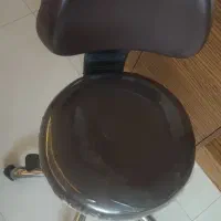 صندلی جک دار چرمی