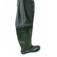 چکمه ماهیگیری