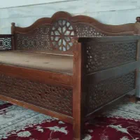 تخت سلطنتی