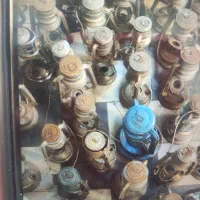 تعدادی فانوس قدیمی