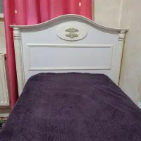 تخت خواب نوجوان و جوان