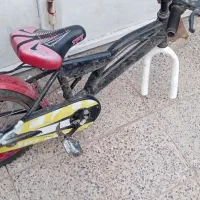 دوچرخه درحدنوفقط تایر لازم داره
