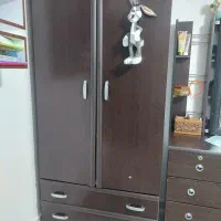 کمد لباس و میز آرایش