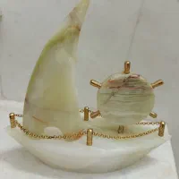 ساعت کشتی با سنگ مرمر سبز و سفید|ساعت|اصفهان, شاه پسند|دیوار