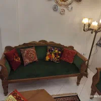 مبلمانو لوستر کنارسالنی ومیز آرایش عتیقه|کلکسیون اشیاء عتیقه|اصفهان, بوستان آینه خانه|دیوار