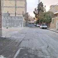 فروش فوری با قیمت مناسب ۱۰۰متر زمین در محله آرام