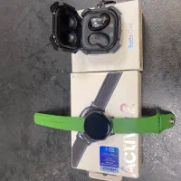 Samsung galaxy watch active 2  buds live