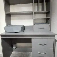 کتابخانه سه تیکه