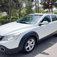 دانگ فنگ H30 کراس، مدل ۱۳۹۶