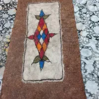 نمدی برای پشت دردودیسک کمر