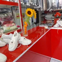 نیازمند خیاط باچرخ  خیاطی