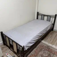 تخت فلزی با تشک پشمی اعلاء