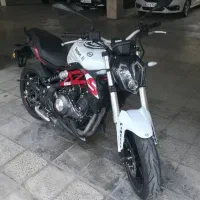 بنلی دوسیلندر ۲۵۰