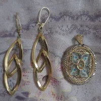 گوشواره و مدال