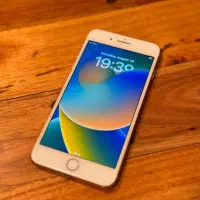 Iphone 8 plus 128|موبایل|رشت, سعدی (تختی)|دیوار