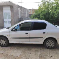 پژو 206 صندوقدار