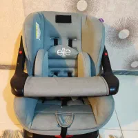 صندلی ماشین کودک کاملا سالم