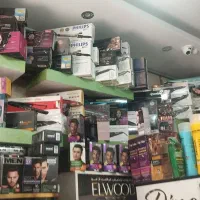 ویترین لوازم آرایشی|فروشگاه و مغازه|اصفهان, محمودیه|دیوار