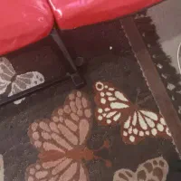 صندلی راحتی. و ناخن کاری