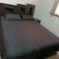 سرویس تخت وکمد بدون تشک ۸۵۰۰۰۰۰|تخت و سرویس خواب|گرمسار, |دیوار