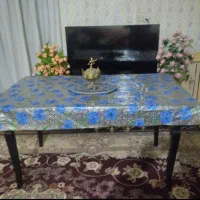 میز شش نفره