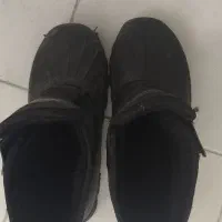 ۲ کفش و یک بوت