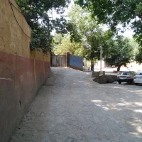 باغچه چهار دیواری شده وشنوه بخش کهک برجاده