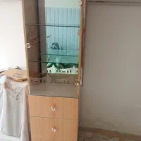 بوفه آیینه دار سالم سالم همراه باسه کشو شیک