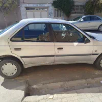 پژو 405 مدل 85 تمیز