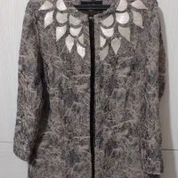 تعدادی مانتو زنانه