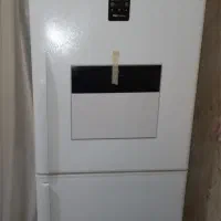 یخچال فریزر هیمالیا در حد نو