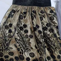 دوتا دامن تن نشده .سبز یه بار تن شده|کفش و لباس بچه|رضوانشهر, |دیوار