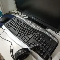 سیستم کامپیوتر بسیارتمیز