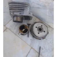 سیلندر و تعدادی وسیله متور هندا