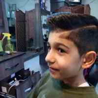 آرایشگر مردانه