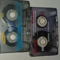 نوار کاست|فیلم و موسیقی|پاکدشت, پاکدشت (مامازند)|دیوار