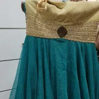 لباس مجلسی|لباس|رضویه, |دیوار