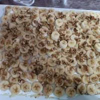 کیک تولد با فیلینگ موز و گردو (کیلویی۲۹۰)|خوردنی و آشامیدنی|قم, خاکفرج|دیوار