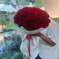 دسته گل رز از 20 شاخه تا 1000 شاخه قیمت مناسب