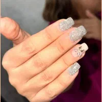 آموزش کاشت ناخن خصوصی فقط با 2100|خدمات آموزشی|کرمانشاه, |دیوار