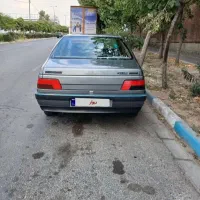 ۴۰۵ دوگانه‌کارخانه