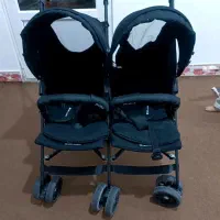 گهواره دوقلو وکالسکه درحدنو استفاده نشده زیاد