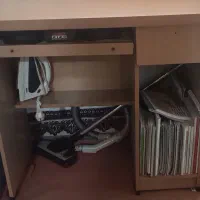 میز کامپیوتر محکم